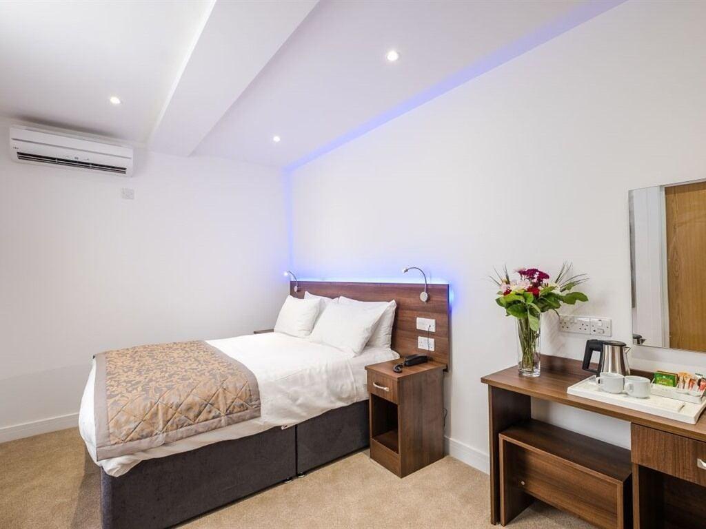 Signature Hotel London Ilford Exterior photo