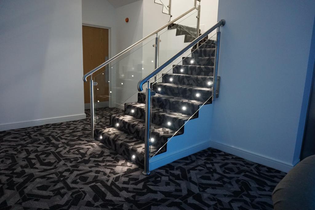 Signature Hotel London Ilford Exterior photo
